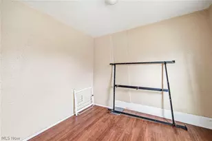 798 E 100th St, Loveland, OH 44108 - Photo 15