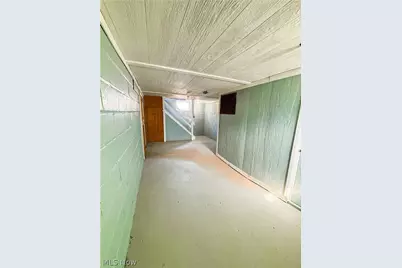 1811 Grace Avenue NE, Canton, OH 44705 - Photo 31