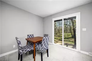 105 N Woodhill Dr, Amherst, OH 44001 - Photo 9