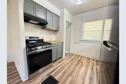 1825 Bernice Court NE, Canton, OH 44705 - Photo 25