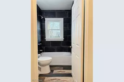 1825 Bernice Court NE, Canton, OH 44705 - Photo 27