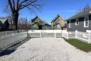 1825 Bernice Ct NE, Canton, OH 44705 - Photo 9