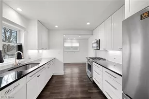 4302 Murray Ave, Willoughby, OH 44094 - Photo 13