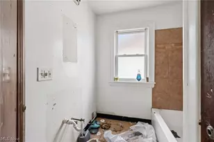 18310 La Salle Ave, Loveland, OH 44119 - Photo 19