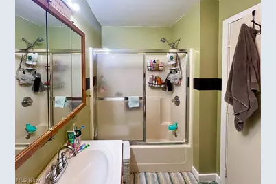 516 W 10th Street, Ashland, OH 44805 - Photo 7