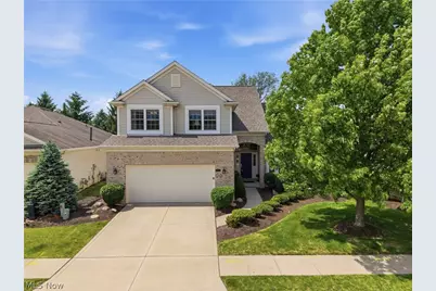 15220 Chestnut Oak Lane, Strongsville, OH 44149 - Photo 1