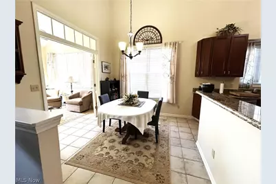 15220 Chestnut Oak Lane, Strongsville, OH 44149 - Photo 7