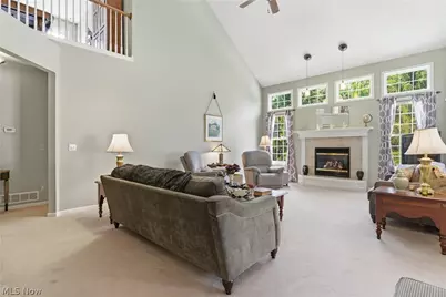 15220 Chestnut Oak Lane, Strongsville, OH 44149 - Photo 13