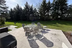 15220 Chestnut Oak Ln, Strongsville, OH 44149 - Photo 11