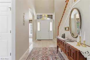 15220 Chestnut Oak Ln, Strongsville, OH 44149 - Photo 5