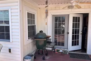 417 2nd St NE, New Philadelphia, OH 44663 - Photo 3