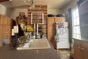 417 2nd St NE, New Philadelphia, OH 44663 - Photo 7