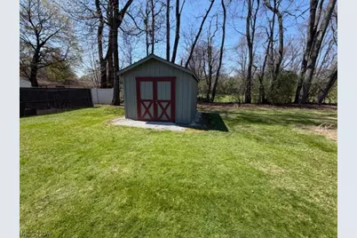 1821 Whipple Avenue NW, Canton, OH 44708 - Photo 23