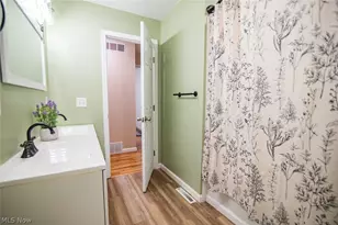 19 Osborne St, Washington, WV 26181 - Photo 29