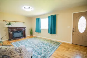 19 Osborne St, Washington, WV 26181 - Photo 11