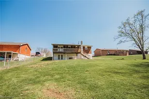 19 Osborne St, Washington, WV 26181 - Photo 7