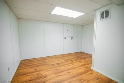 19 Osborne Street, Washington, WV 26181 - Photo 45