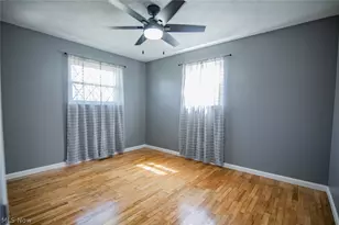 19 Osborne St, Washington, WV 26181 - Photo 35