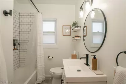 2416 4th Street, Cuyahoga Falls, OH 44221 - Photo 19