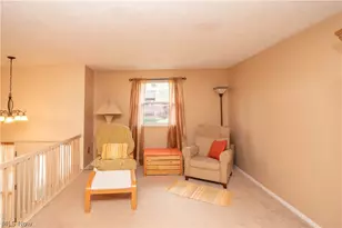 1744 Oak Trail St NE, Massillon, OH 44646 - Photo 5