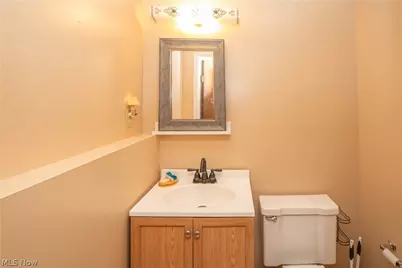 1744 Oak Trail Street NE, Massillon, OH 44646 - Photo 23
