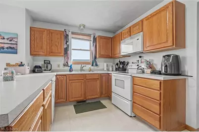 1380 Lanedale Street NW, Massillon, OH 44647 - Photo 7