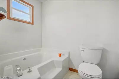 1380 Lanedale Street NW, Massillon, OH 44647 - Photo 27
