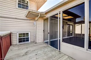 447 St Lawrence Blvd, Eastlake, OH 44095 - Photo 45