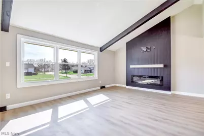 447 Saint Lawrence Boulevard, Eastlake, OH 44095 - Photo 5