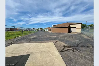 4720 Everhard Road NW, Canton, OH 44718 - Photo 3