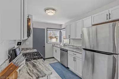 6788 Orchard Boulevard, Parma Heights, OH 44130 - Photo 13