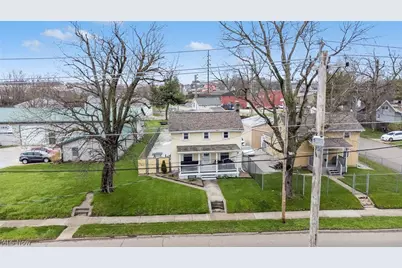 2007 Cleveland Avenue SW, Canton, OH 44707 - Photo 3