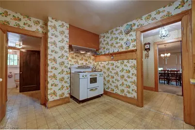 226 Storer Avenue, Akron, OH 44302 - Photo 21