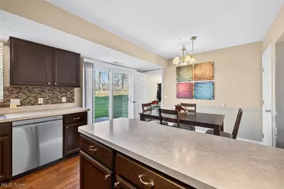 3400 Newport Cove #B-20, Willoughby, OH 44094 - Photo 19