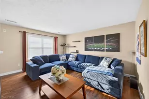 3400 Newport Cove, Willoughby, OH 44094 - Photo 9