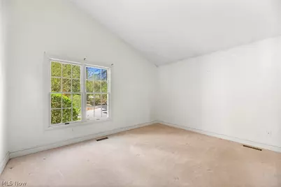 447 Armante Court, Akron, OH 44313 - Photo 17