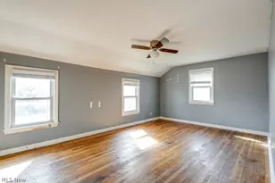 860 E 232nd St, Euclid, OH 44123 - Photo 15