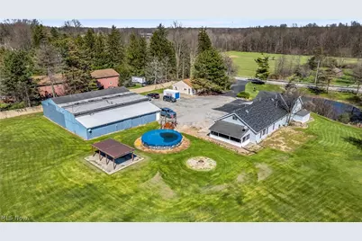 15064 W River Road, Columbia Station, OH 44028 - Photo 3