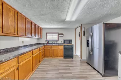 15064 W River Road, Columbia Station, OH 44028 - Photo 25