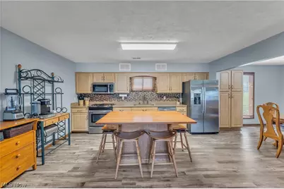 15064 W River Road, Columbia Station, OH 44028 - Photo 7