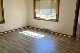 1528 Hammel St, Akron, OH 44306 - Photo 1