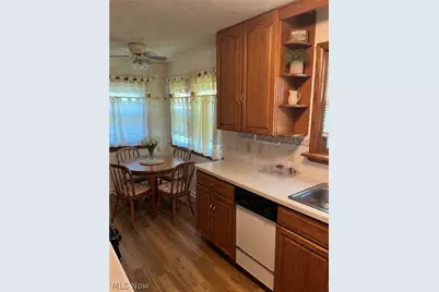 1528 Hammel Street, Akron, OH 44306 - Photo 5