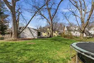 240 E 45th St, Lorain, OH 44052 - Photo 35