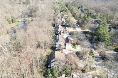 2110 Pinebrook Trail, Cuyahoga Falls, OH 44223 - Photo 9