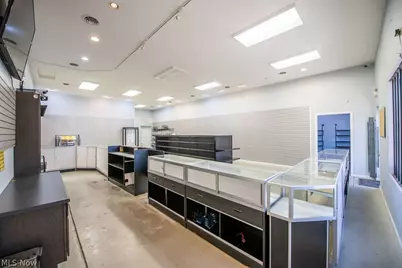 1315 N Wooster Avenue, Strasburg, OH 44680 - Photo 9