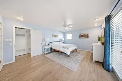 23904 Lake Road, Bay Village, OH 44140 - Photo 21