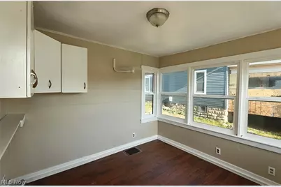 256 N Main Street, Roseville, OH 43777 - Photo 11