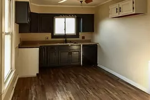 256 N Main St, Roseville, OH 43777 - Photo 7