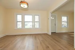 3720 Washington Park, Newburgh Heights, OH 44105 - Photo 9