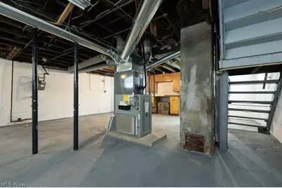 3720 Washington Park, Newburgh Heights, OH 44105 - Photo 33